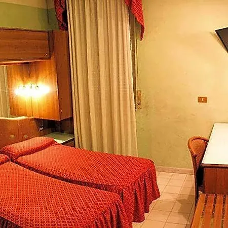 Vienna 3* Mediolan