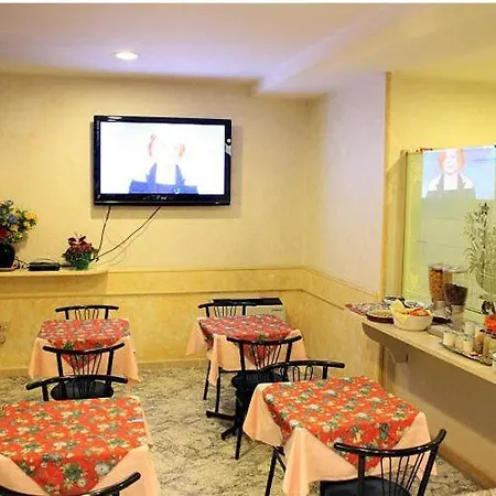 酒店 维也纳酒店 3*