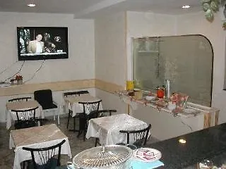 维也纳酒店 3* 米兰