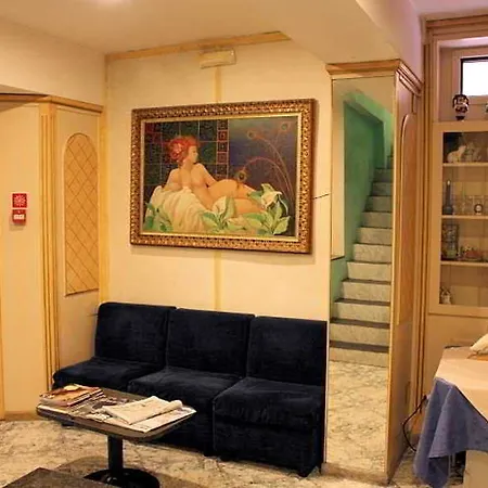 Vienna Hotel
