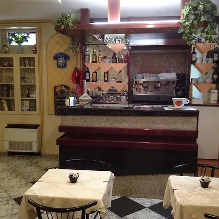 维也纳酒店 3* 米兰